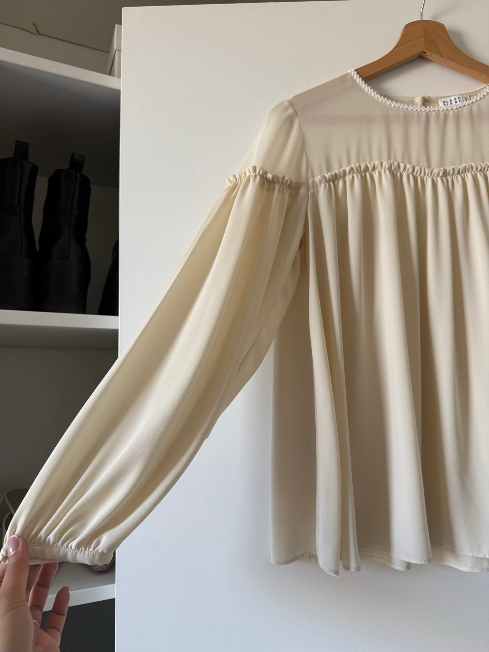 Blouse Claudie Pierlot écrue – Taille 38 – photo 7